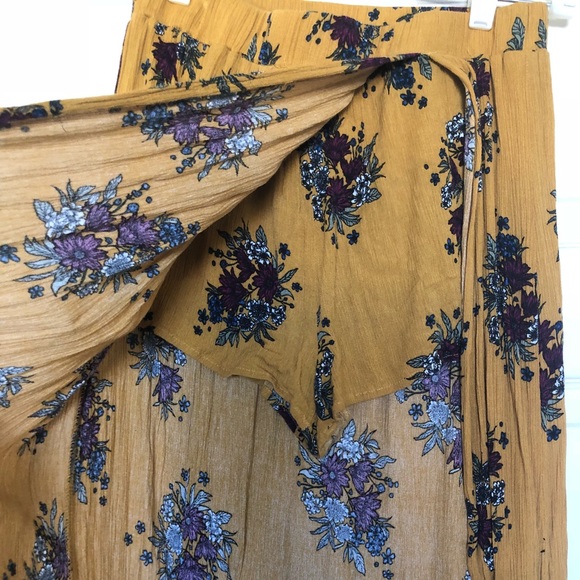 Maxi Slit Skirt - Picture 2 of 5